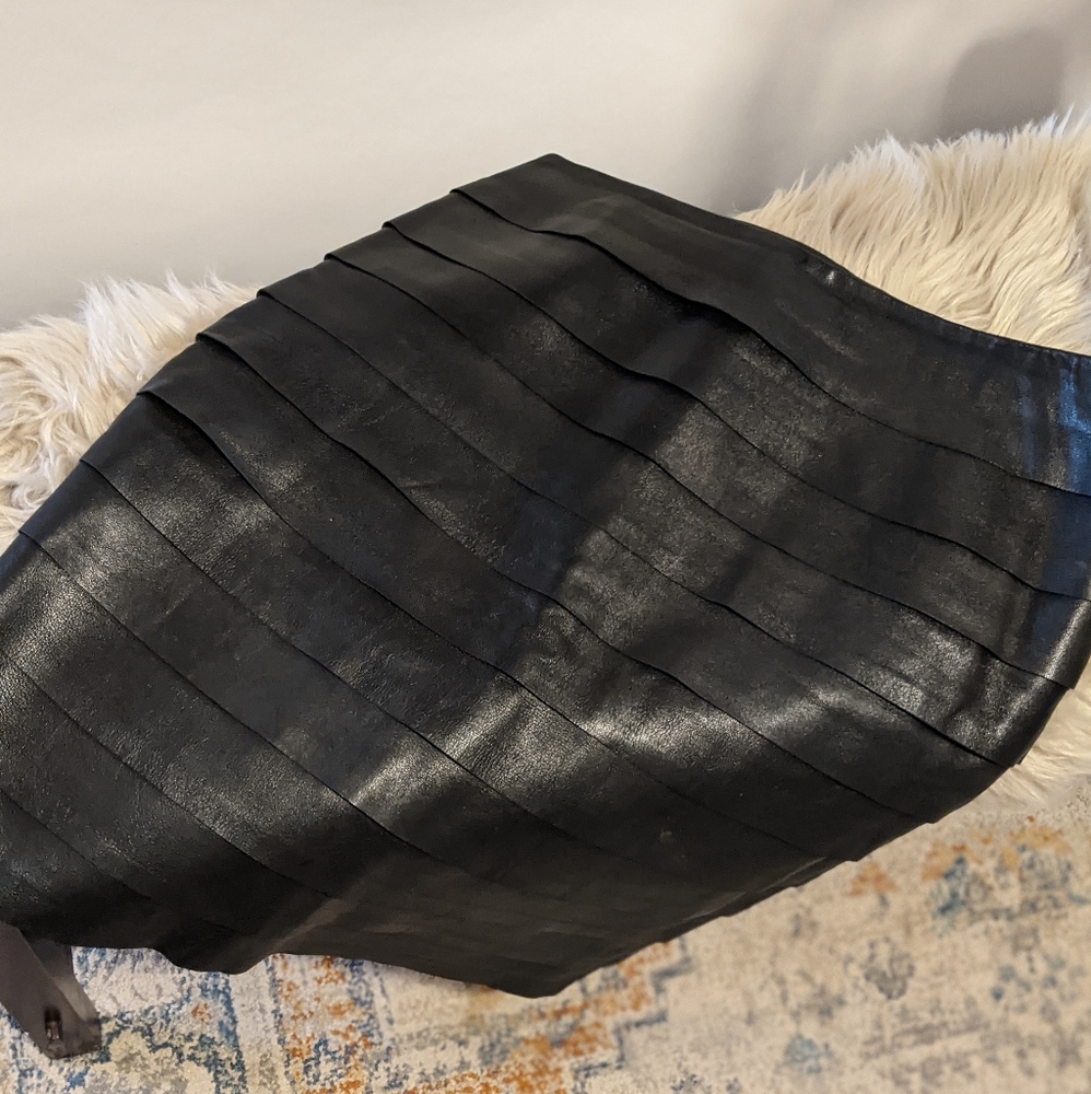 Vintage BCBG/ Black layered skirt